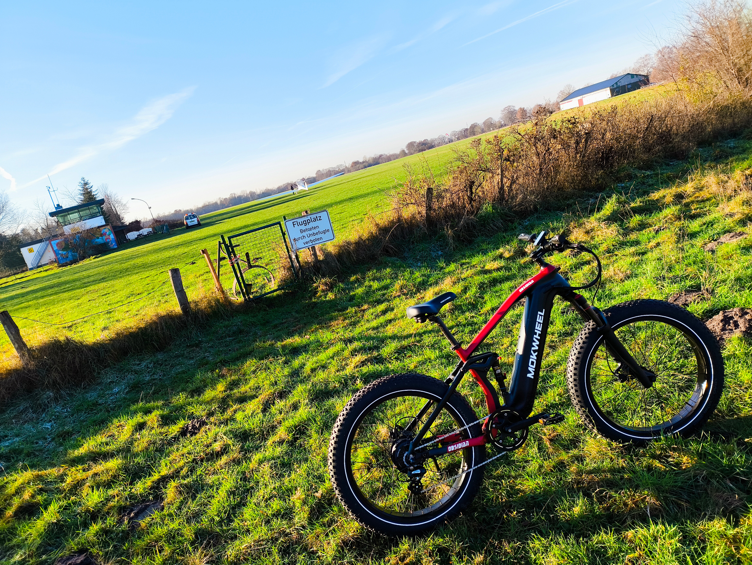 Auch bei langen Radtouren ist das Mokwheel Obsidian sehr bequem | Quelle: ebiketester24.de